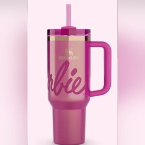 Stanley x Barbie BARBIE™ ICON40 OZ QUENCHER